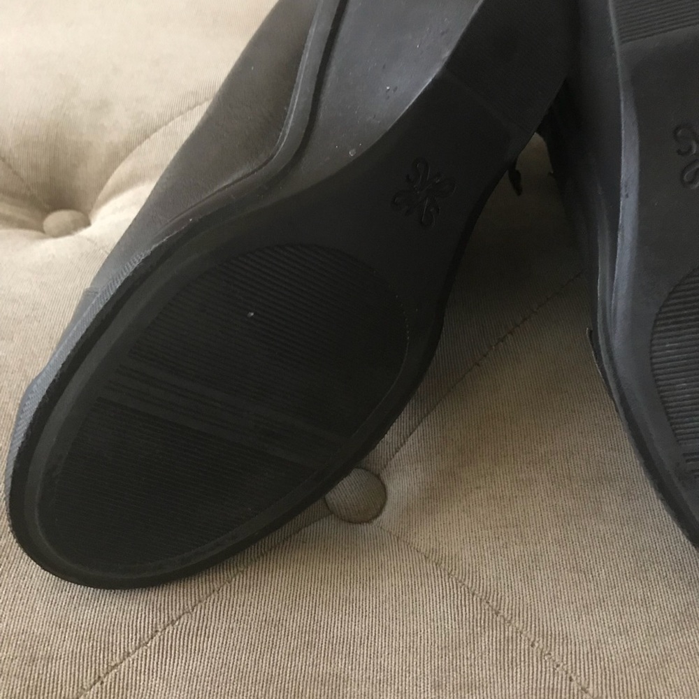 Booties - Picture 3 of 3
